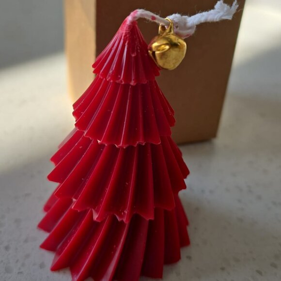 Cute Christmas Tree Shape Scented Red Green Holiday Candles Gift Home Decor - Picture 2 of 3